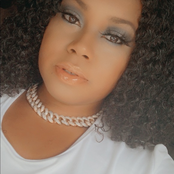 Cuban Link Chain - Picture 2 of 2